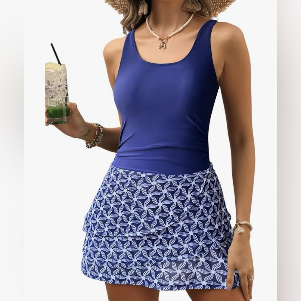 NWT Vimpunec medium swimdress